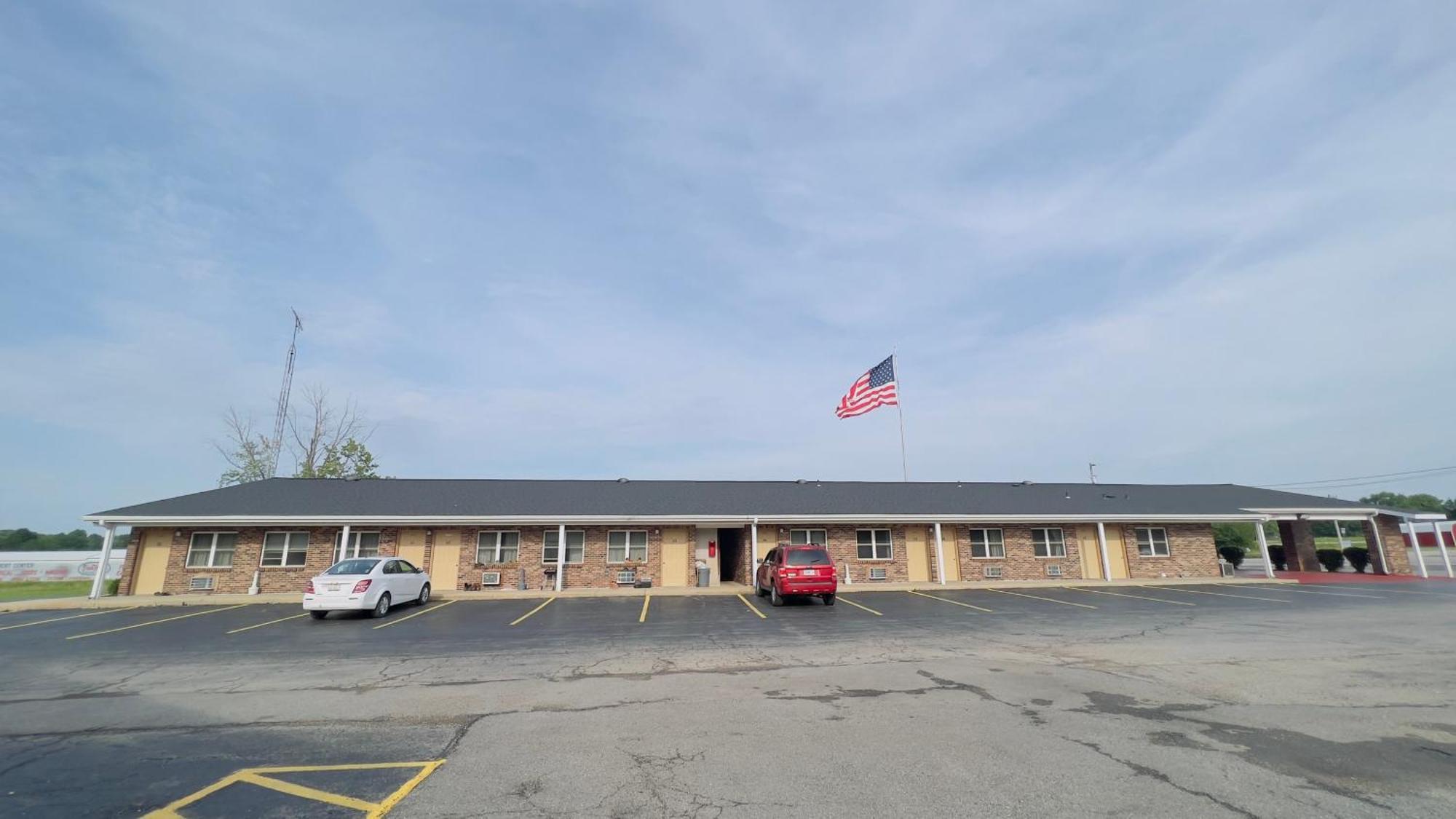 Country Inn - Licking Exterior photo